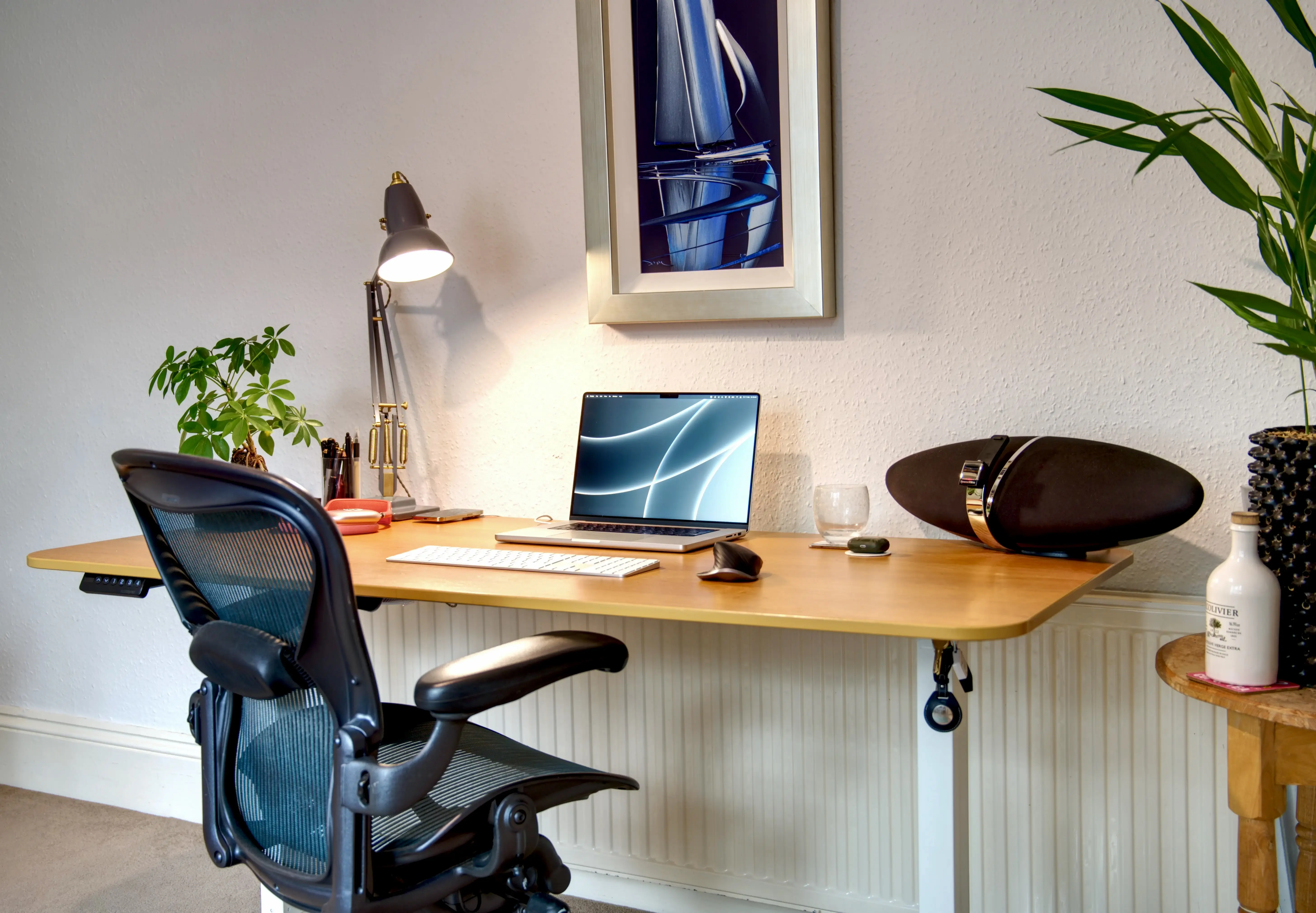 Desk 2